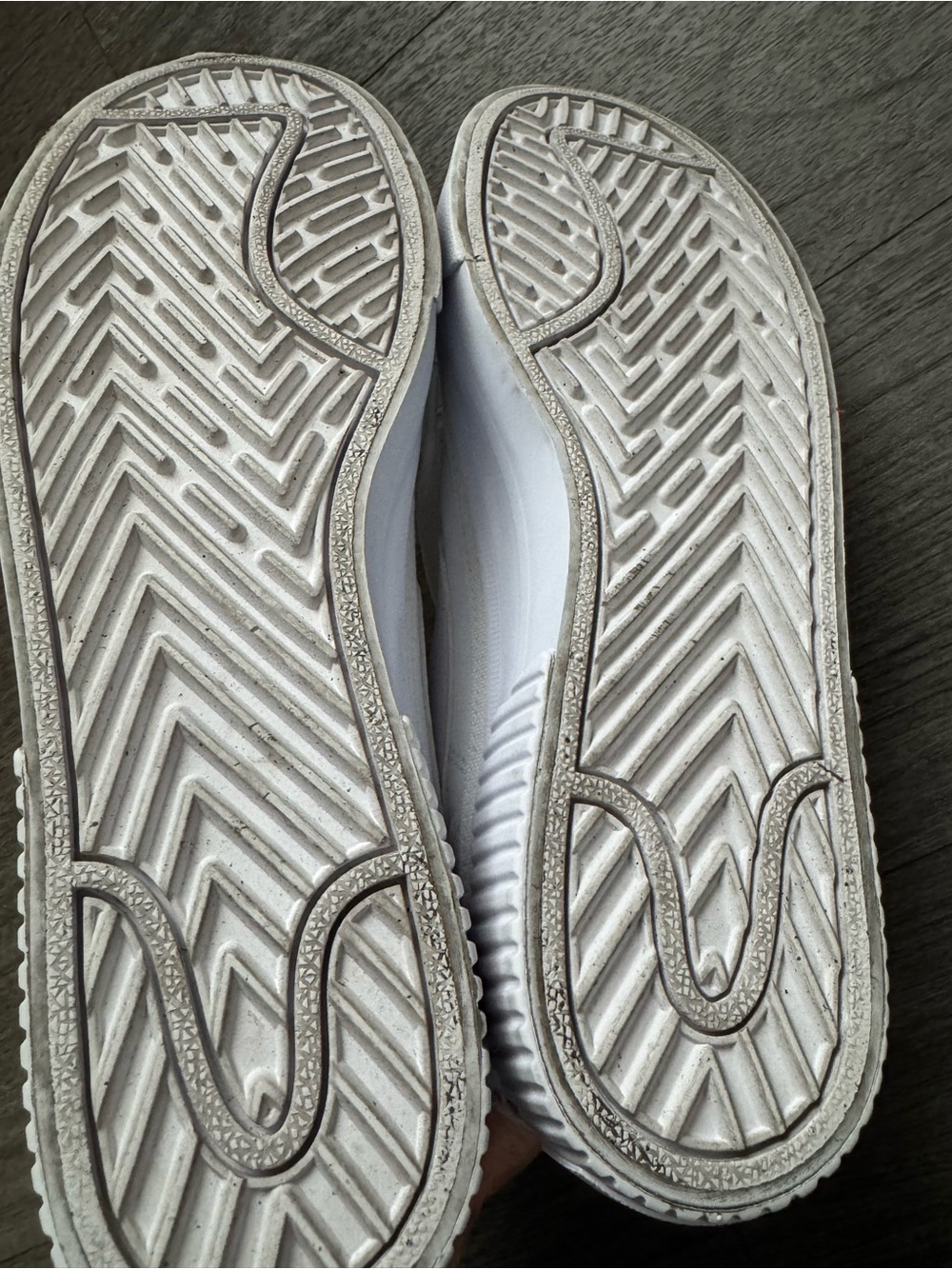 Nike Women's Court Legacy Lift Shoes
Size 10 - Picture 6 of 8